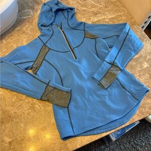 Blue Hooded Athletic Pullover with Grey Accents